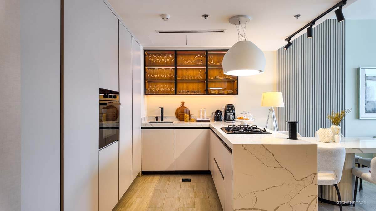 Minimalist Marble Kitchen